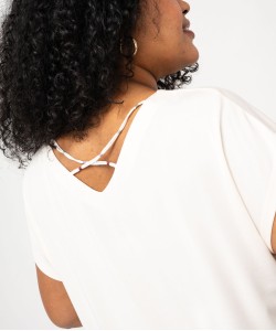 Tee-shirt à manches courtes à double col V femme grande taille